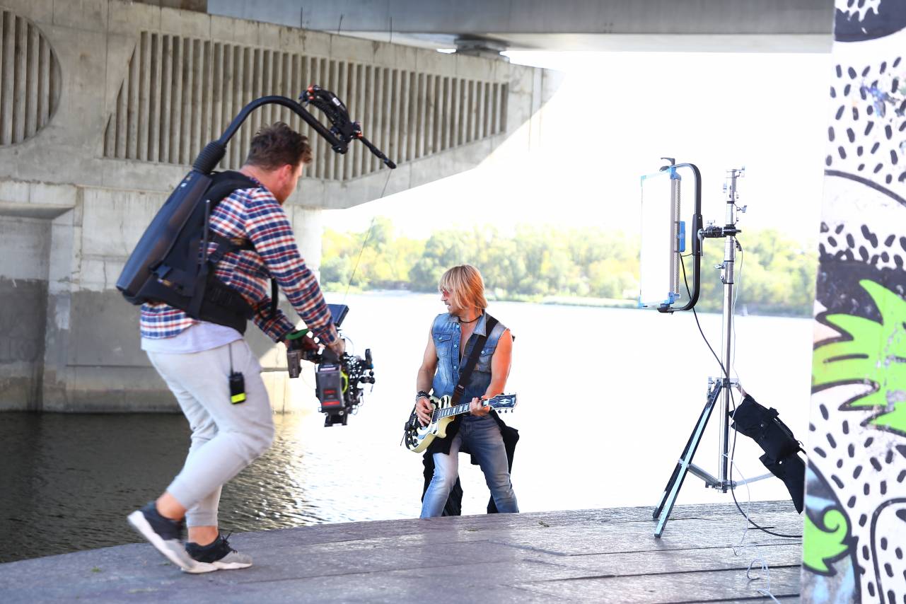 Больше миллиона просмотров: новое видео Олега Винника вызвало ажиотаж в сети